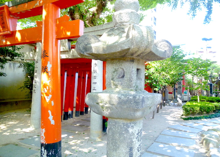 Fukuoka Travel Guide What to do in Fukuoka Japan Kushida Shrine Torii Gates