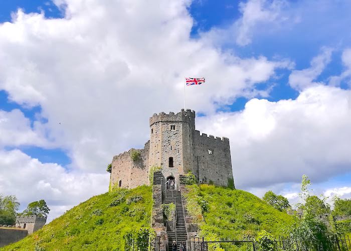Cardiff Travel Guide What to do in Cardiff, UK Cardiff Castle Norman Keep