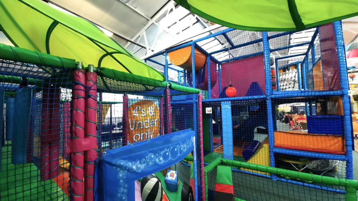 Playtrain Activity Centre, High Wycombe, Buckinghamshire day out