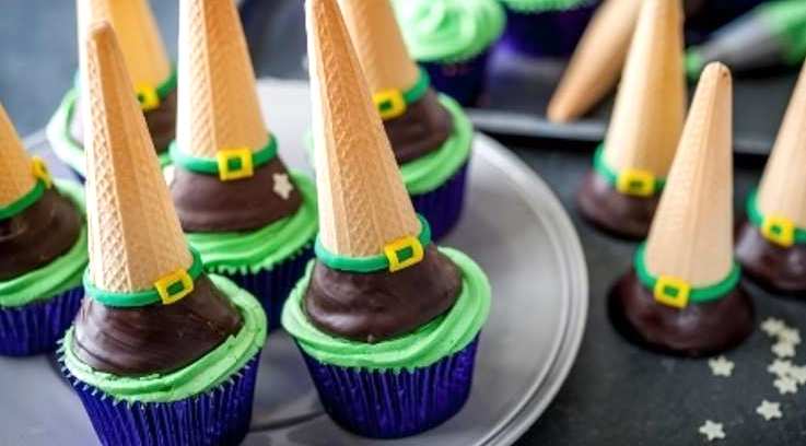 10 easy Halloween treats to make with kids Witches hat cupcakes