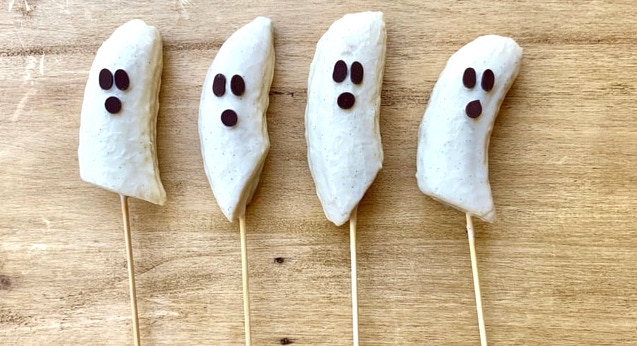 10 easy Halloween treats to make with kids Yoghurt ghost pops