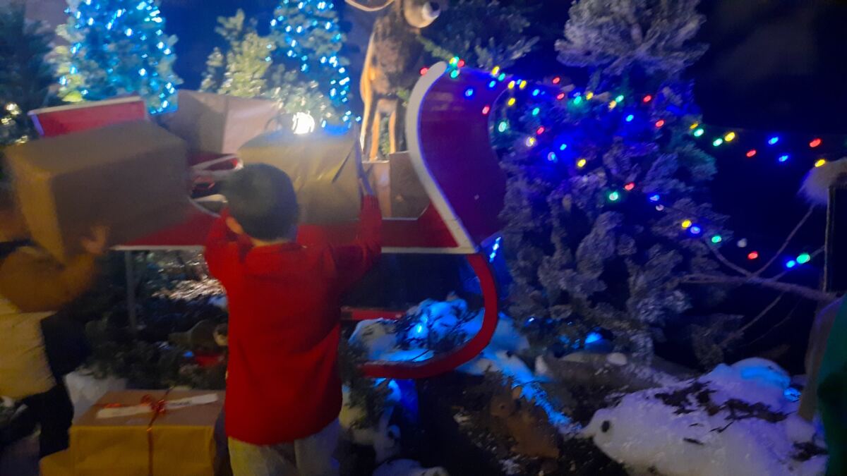 A visit to Santa’s Grotto at Dobbies Garden Centre inside the Grotto