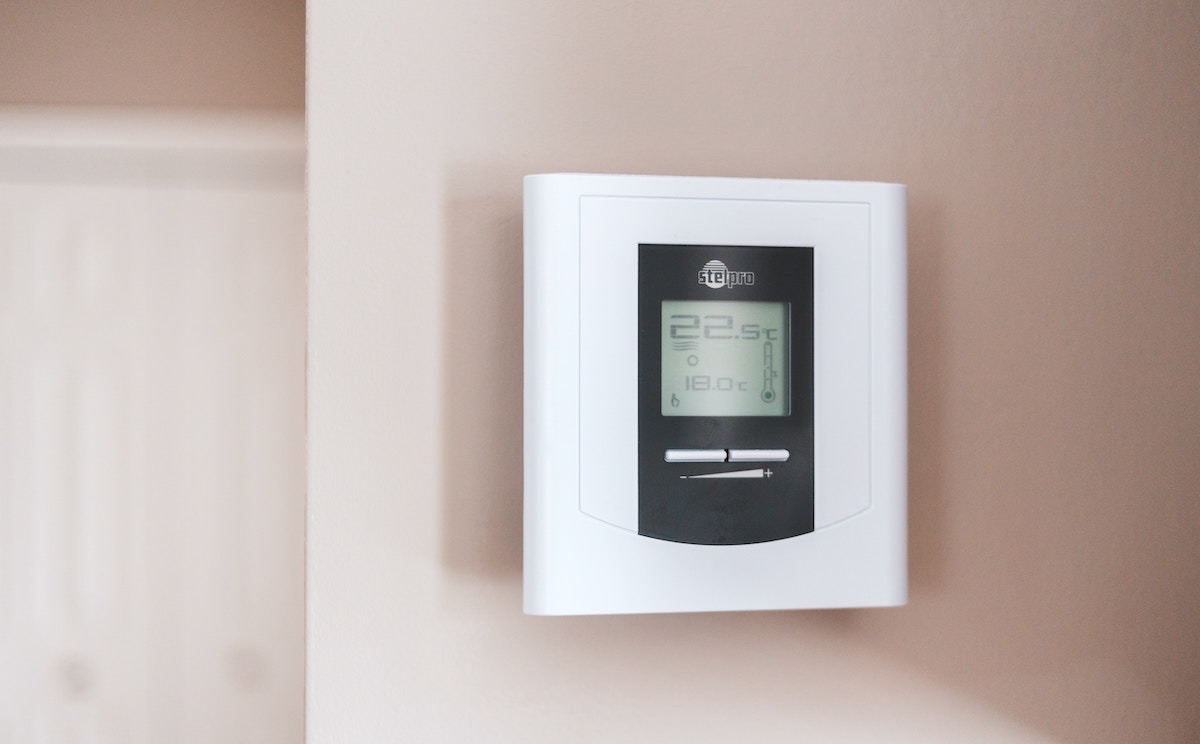5 facts about heating your home wall thermostat