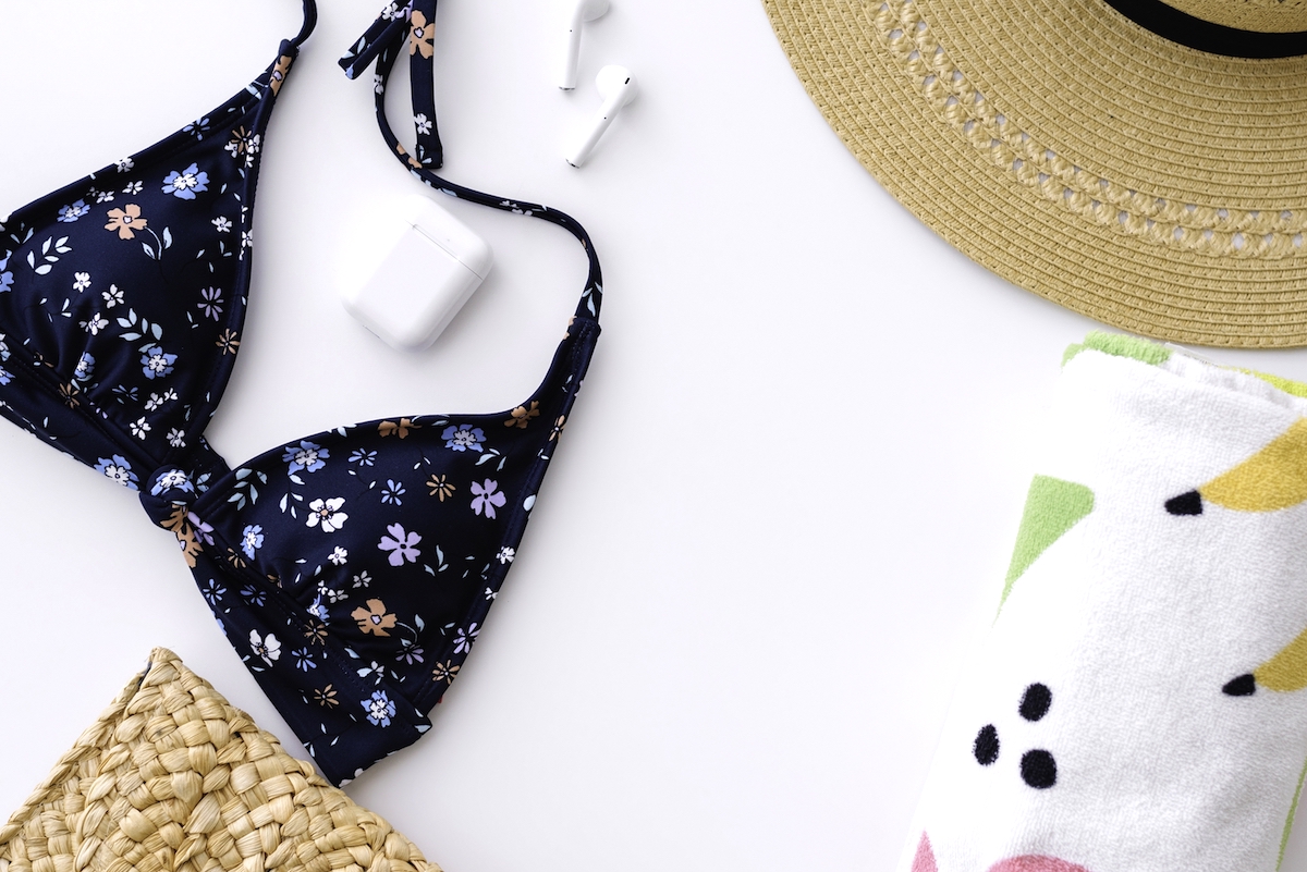 How to have a perfect summer with kids bathers, hat, towel and earphones
