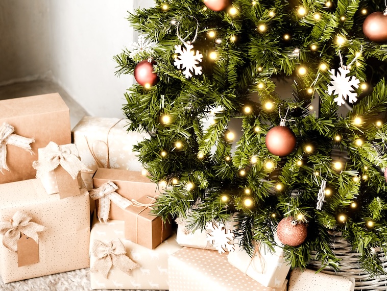 Christmas tree with presents - items you can use in your Christmas traditions for kids.