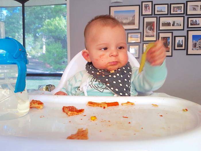 Baby Led Weaning (BLW) – A beginners guide on how to start your baby on solid food